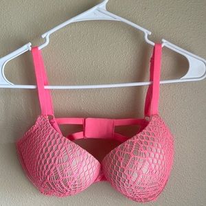Victoria’s Secret Coral Knit Bombshell Bra